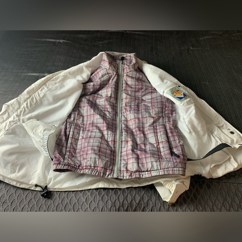 Betty Rides Ski Snowboard Set Jacket Pants White - Picture 3 of 16